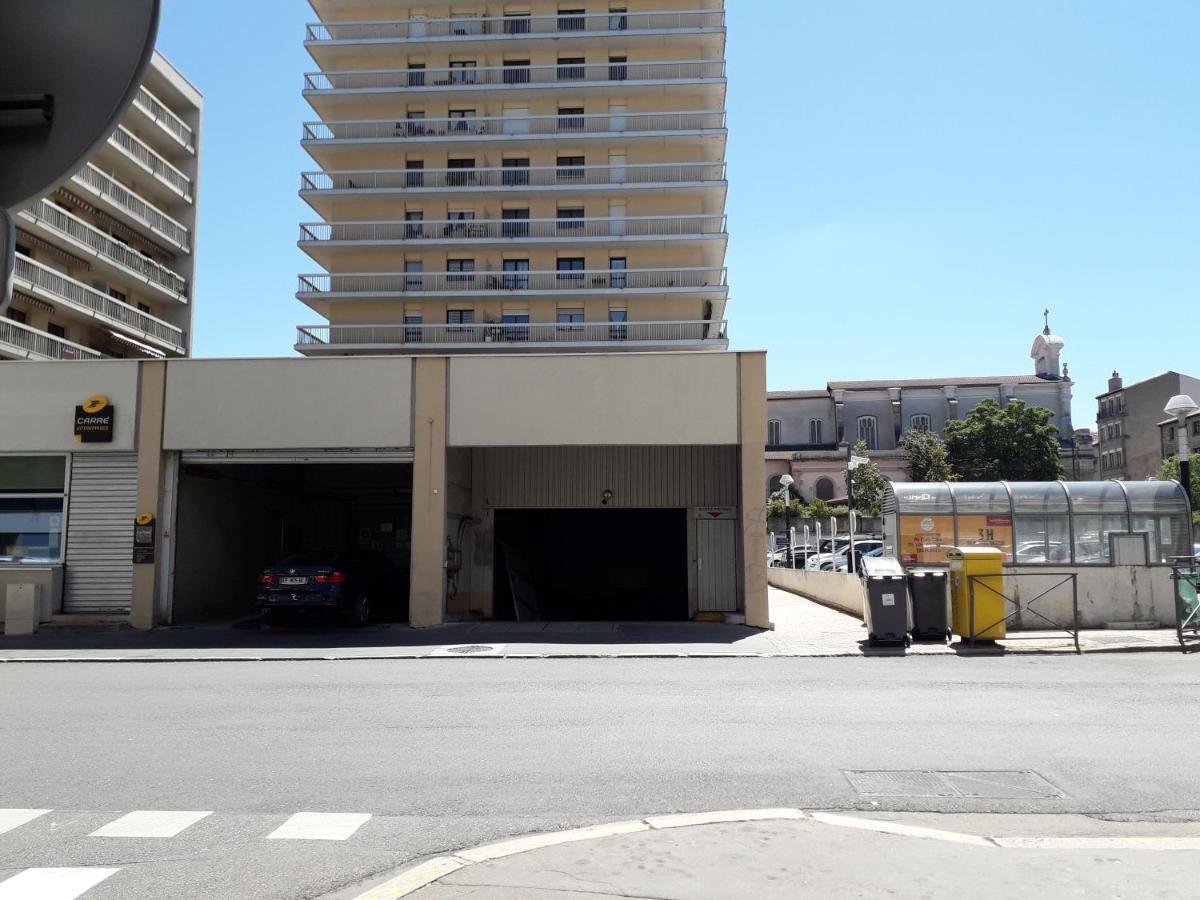 Appartement Hyper Centre Avec Garage سانت إتيان المظهر الخارجي الصورة